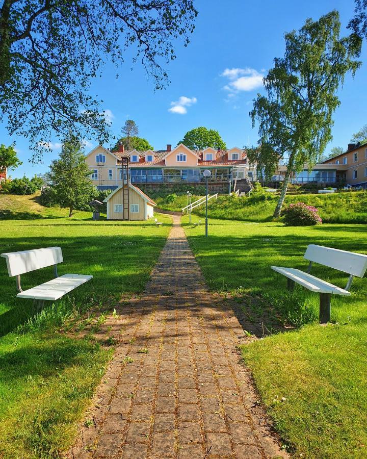 Oerserumsbrunn Gestgifveri Granna Bagian luar foto