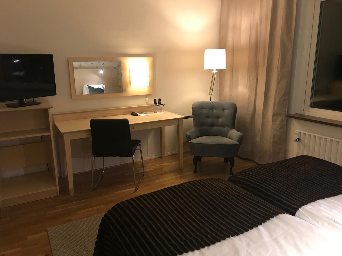 Oerserumsbrunn Gestgifveri Granna Bagian luar foto